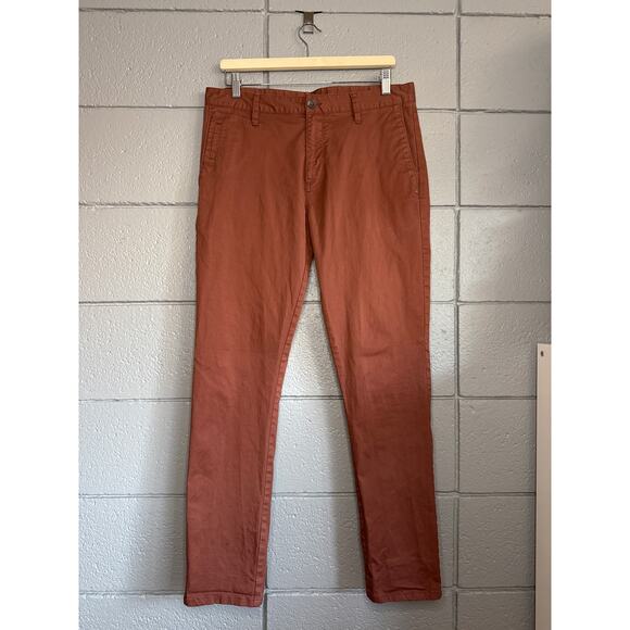 Men's Vuori Collins Chino Ankle Straight Leg Pant in Hazelnut Rust size 32 - Picture 1 of 3
